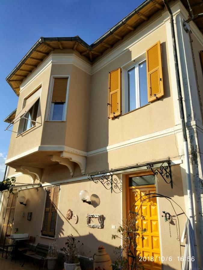 Ca' Federica Villa Vallecrosia Exterior photo